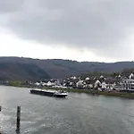In Einem Historischen Gebaeude Mit Balkon Und Blick Auf Mosel By Interhome *