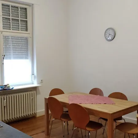 In Einem Historischen Gebaeude Mit Balkon Und Blick Auf Mosel By Interhome Apartmán Zell an der Mosel