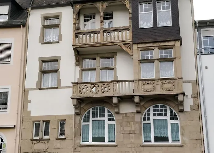 In Einem Historischen Gebaeude Mit Balkon Und Blick Auf Mosel By Interhome 公寓